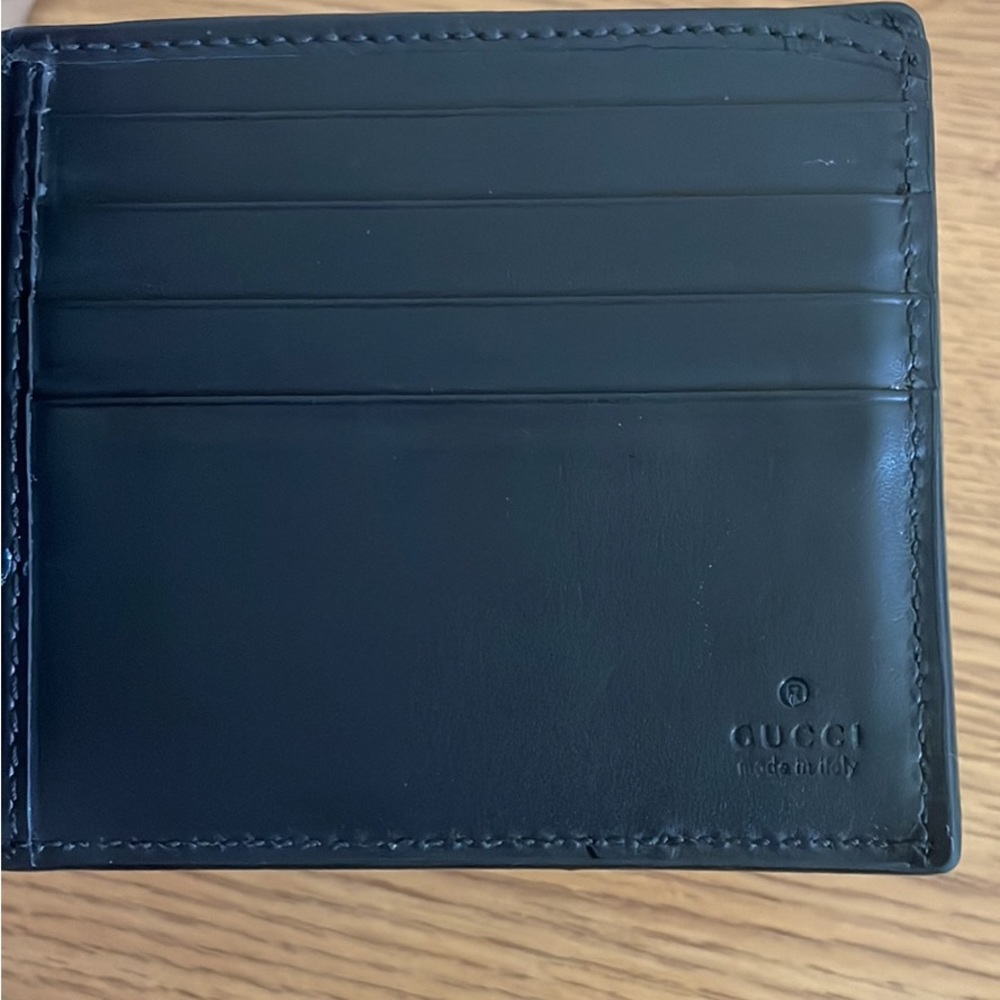 Gucci wallet